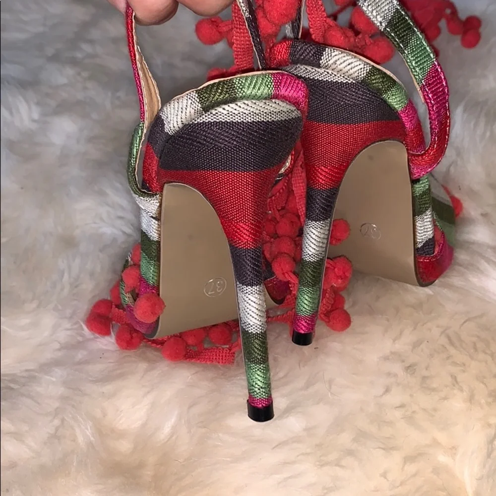 Pom Pom Statement Heels - Picture 5 of 7